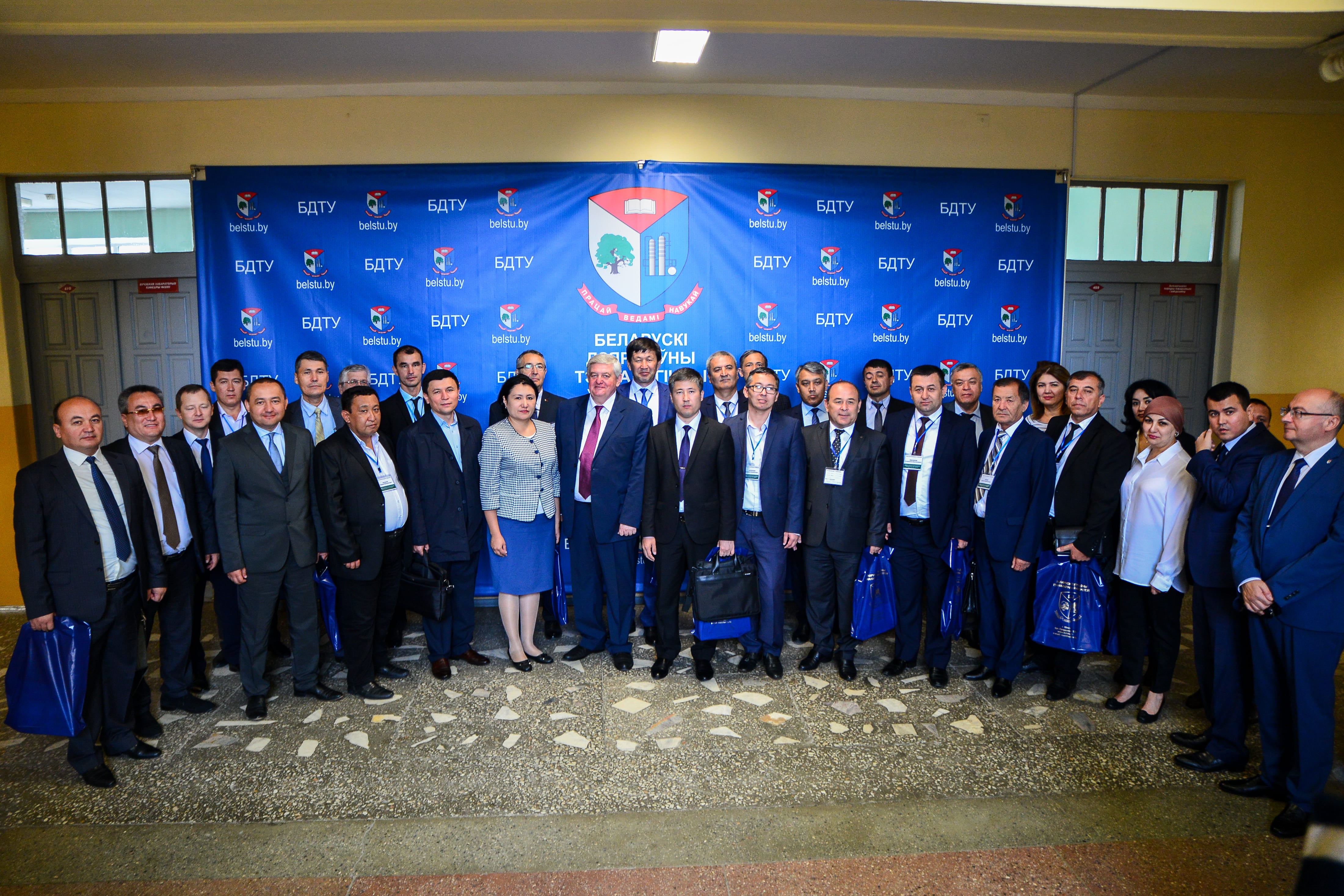 Руководители высших учебных заведений Узбекистана посетили БГТУ
